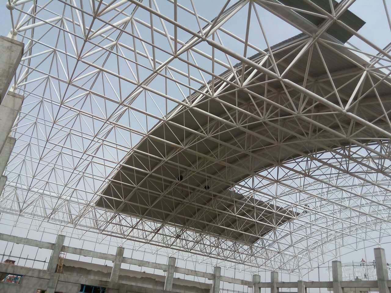 清远青岛一汽网架